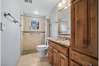 128 Hickory Road, Lake in the Hills, IL 60156 - Photo 25