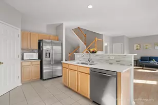 5170 Scott Cir, Lisle, IL 60532 - Photo 11