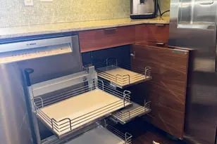 320 E 21st St, Chicago, IL 60616 - Photo 7