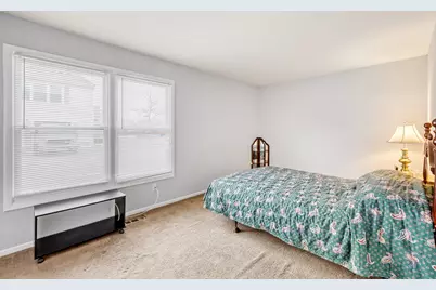 1064 Hampton Harbor #1064, Schaumburg, IL 60193 - Photo 9