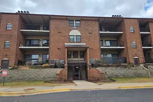 760 Weidner Rd, Buffalo Grove, IL 60089 - Photo 1