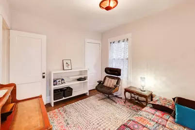 1308 W Glenlake Avenue, Chicago, IL 60660 - Photo 23