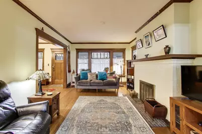 1308 W Glenlake Avenue, Chicago, IL 60660 - Photo 9