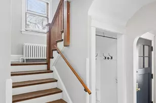 2233 W Greenleaf Ave, Chicago, IL 60645 - Photo 19