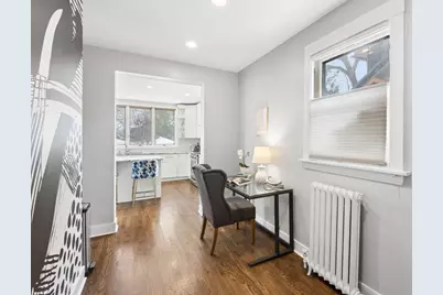 2233 W Greenleaf Avenue, Chicago, IL 60645 - Photo 15