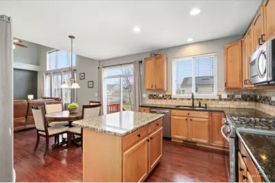 796 Singing Hills Drive, Volo, IL 60073 - Photo 15