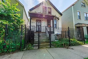 5225 S Wood St, Chicago, IL 60609 - Photo 13