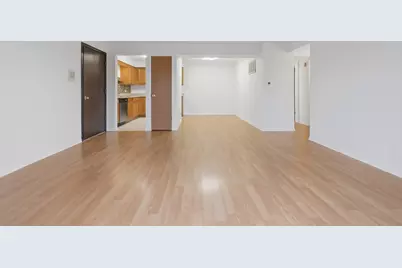 10940 Kilpatrick Avenue #3B, Oak Lawn, IL 60453 - Photo 5