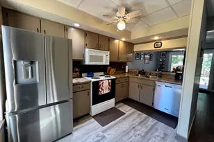 803 Irvine Rd, Champaign, IL 61822 - Photo 11