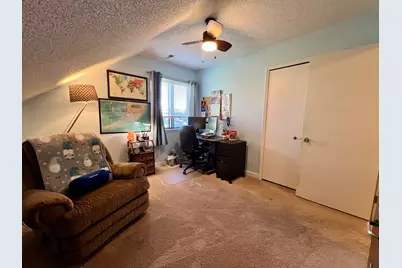 803 Irvine Road #803, Champaign, IL 61822 - Photo 25