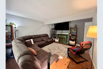 803 Irvine Road #803, Champaign, IL 61822 - Photo 5