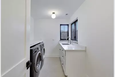 1107 Quassey Avenue, Lake Bluff, IL 60044 - Photo 23