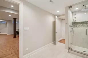 14 Briarwood Ln, Lincolnshire, IL 60069 - Photo 97