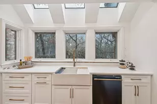 14 Briarwood Ln, Lincolnshire, IL 60069 - Photo 29