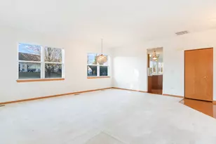 21539 W Empress Ln, Plainfield, IL 60544 - Photo 3