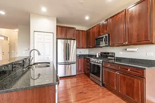 1858 Crenshaw Cir, Vernon Hills, IL 60061 - Photo 15