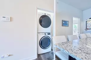 223 S Walnut St, Cortland, IL 60112 - Photo 9