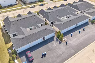 223 S Walnut St, Cortland, IL 60112 - Photo 25