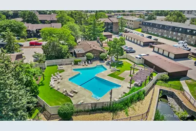 61 W Pier Drive #201, Westmont, IL 60559 - Photo 25