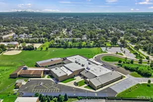 61 W Pier Dr, Westmont, IL 60559 - Photo 37