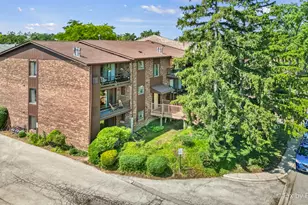 61 W Pier Dr, Westmont, IL 60559 - Photo 29