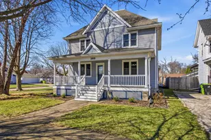 300 E Maple St, Fairbury, IL 61739 - Photo 3