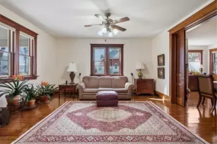 300 E Maple St, Fairbury, IL 61739 - Photo 7