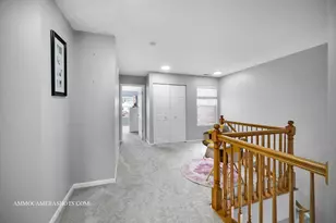 2389 Stoughton Cir, Aurora, IL 60502 - Photo 13