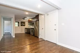 6515 N Seeley Ave, Chicago, IL 60645 - Photo 3