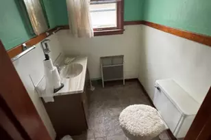 405 S 4th St, Fairbury, IL 61739 - Photo 13