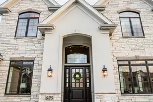 840 W Dorchester St, Palatine, IL 60067 - Photo 1