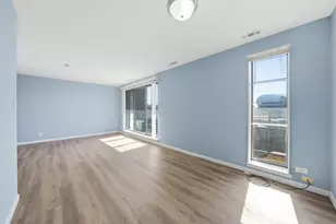 5 E Carriageway Dr, Hazel Crest, IL 60429 - Photo 5