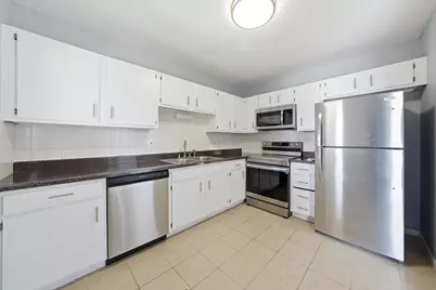 5 E Carriageway Drive #308, Hazel Crest, IL 60429 - Photo 9