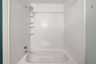 5 E Carriageway Dr, Hazel Crest, IL 60429 - Photo 15