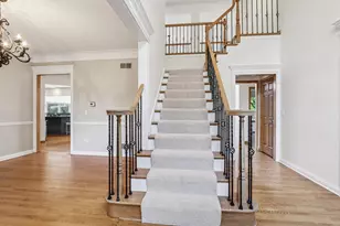 641 Mason Ln, Lake in the Hills, IL 60156 - Photo 5