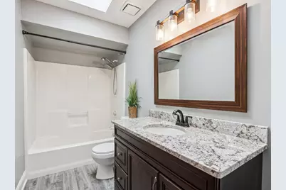 641 Mason Lane, Lake in the Hills, IL 60156 - Photo 35