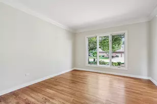 641 Mason Ln, Lake in the Hills, IL 60156 - Photo 9