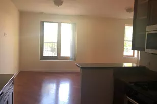 1533 W Hollywood Ave, Chicago, IL 60660 - Photo 7