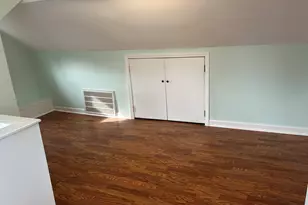 [Address not provided], Westmont, IL 60559 - Photo 9