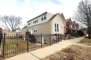 3013 S Haynes Ct, Chicago, IL 60608 - Photo 11