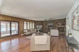 1212 Buell Ave, Joliet, IL 60435 - Photo 13