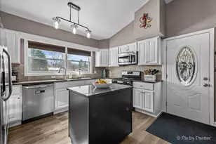 474 Linn Ave, Crystal Lake, IL 60014 - Photo 9