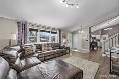 474 Linn Avenue, Crystal Lake, IL 60014 - Photo 5