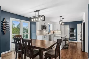 2504 Sun Valley Rd, Lisle, IL 60532 - Photo 9