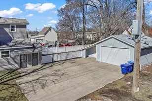 2704 139th St, Blue Island, IL 60406 - Photo 25