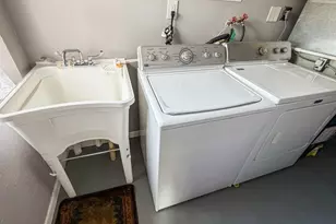 714 Landon Ave, Winthrop Harbor, IL 60096 - Photo 39