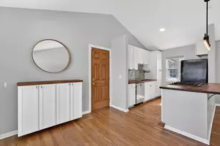 1333 Purdue Ave, Naperville, IL 60565 - Photo 11