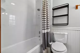 1333 Purdue Ave, Naperville, IL 60565 - Photo 27