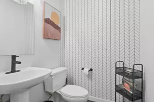 2300 W Wabansia Ave, Chicago, IL 60647 - Photo 11