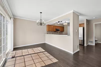 2707 Cobblestone Drive #END, Crystal Lake, IL 60012 - Photo 9